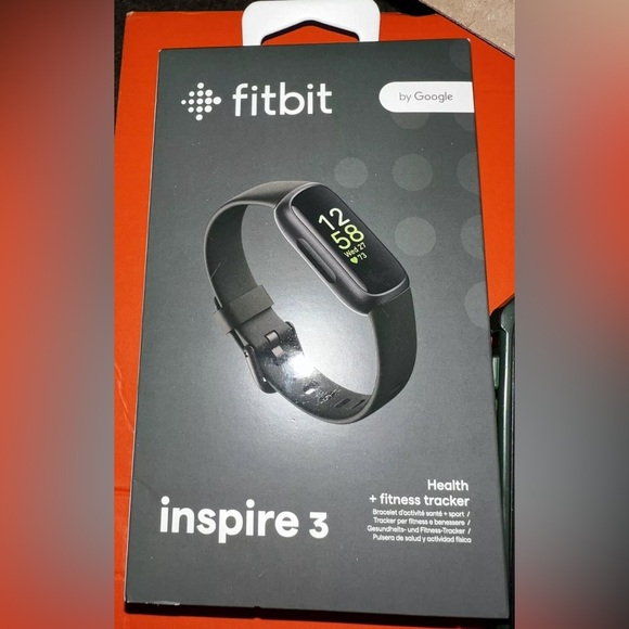 Fitbit inspire 3 -BRAND NEW - Picture 2 of 3